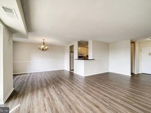 205 Yoakum Parkway 810, Alexandria VA 22304