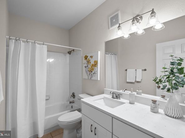 1570 Spring Gate Drive 7303, Mclean VA 22102