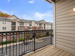 1570 Spring Gate Drive 7303, Mclean VA 22102