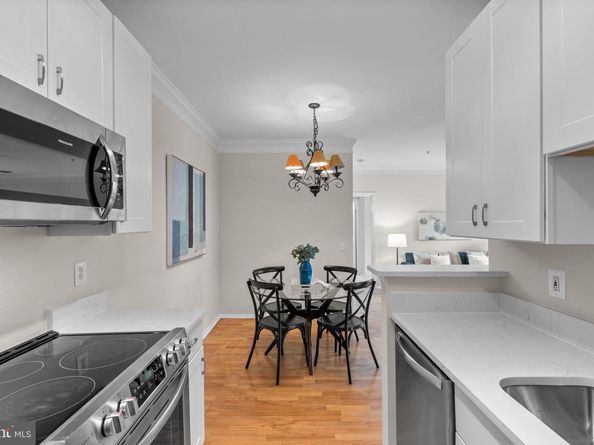 1570 Spring Gate Drive 7303, Mclean VA 22102