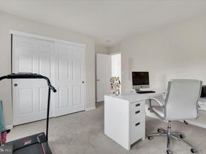 21439 Kenyon Court, Sterling VA 20164