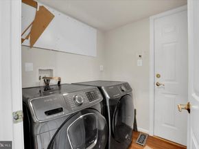 21439 Kenyon Court, Sterling VA 20164