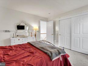 21439 Kenyon Court, Sterling VA 20164