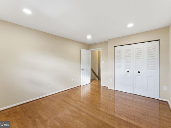 3033 White Birch Court, Fairfax VA 22031