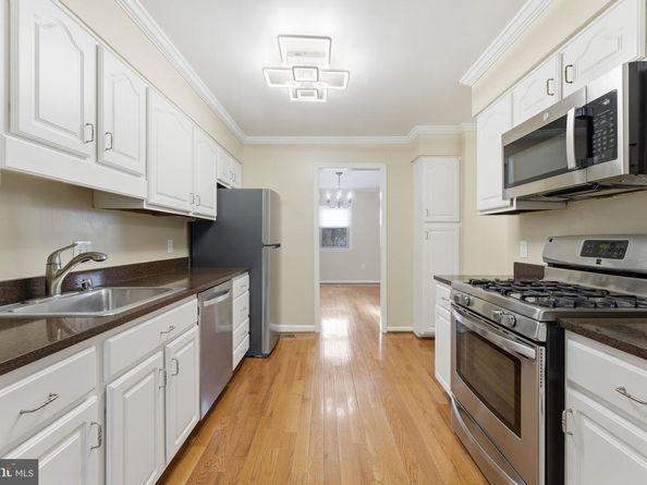 3033 White Birch Court, Fairfax VA 22031