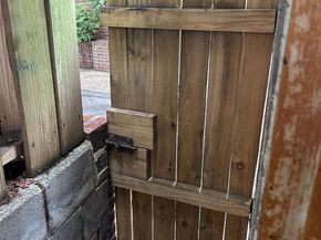 1220 Pine Street, Philadelphia PA 19107