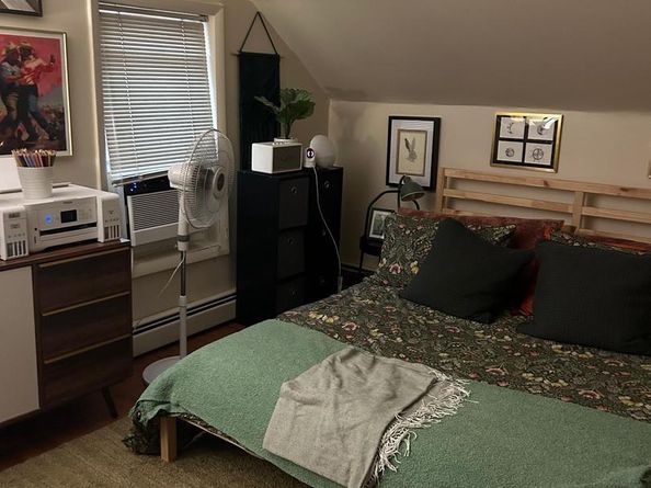 1220 Pine Street, Philadelphia PA 19107