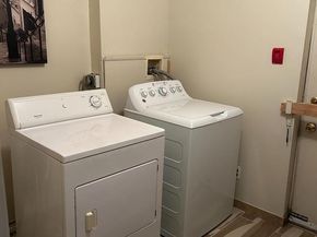 1220 Pine Street, Philadelphia PA 19107