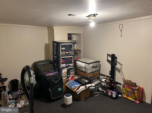 1220 Pine Street, Philadelphia PA 19107