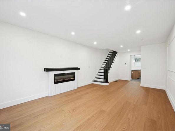 1528 Manton Street, Philadelphia PA 19146