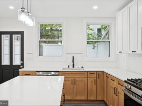 1528 Manton Street, Philadelphia PA 19146