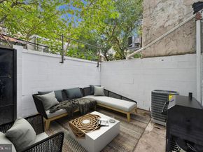 1528 Manton Street, Philadelphia PA 19146