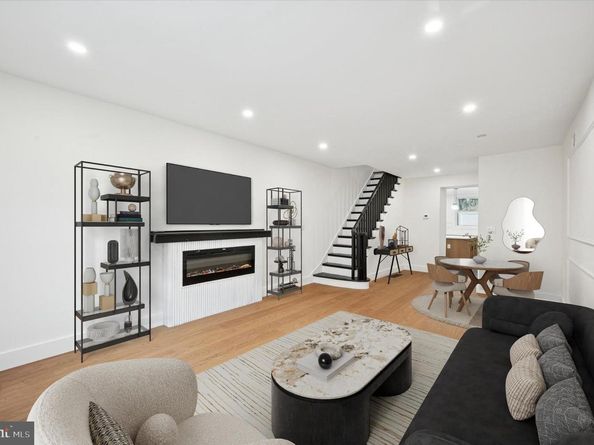 1528 Manton Street, Philadelphia PA 19146