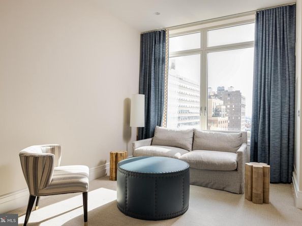 130 S 18TH Street 1804, Philadelphia PA 19103