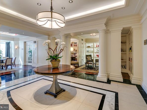 130 S 18TH Street 1804, Philadelphia PA 19103