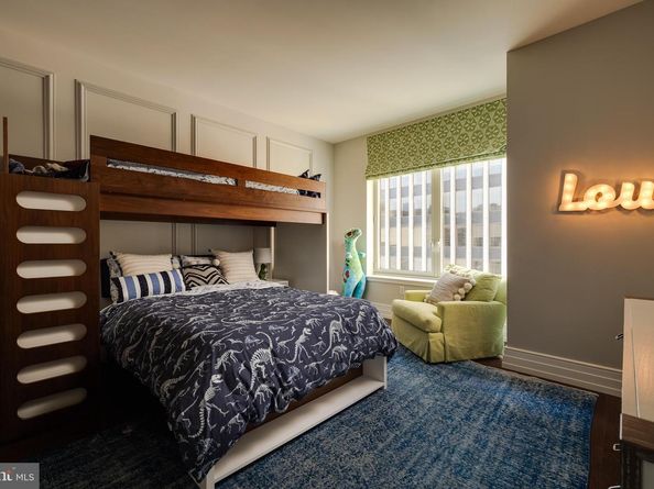 130 S 18TH Street 1804, Philadelphia PA 19103