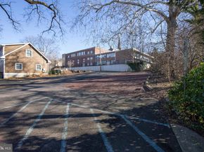 169 N Main Street, Doylestown PA 18901