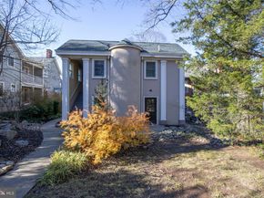 169 N Main Street, Doylestown PA 18901