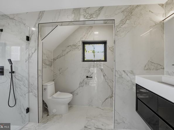 2220 Q Street NW, Washington DC 20008