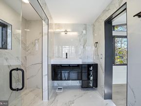 2220 Q Street NW, Washington DC 20008