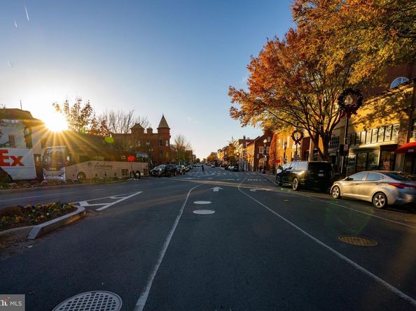 2220 Q Street NW, Washington DC 20008