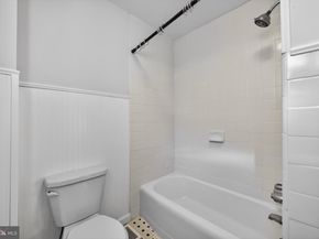 123 Pensdale Street, Philadelphia PA 19127