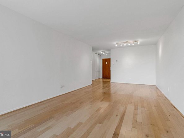 1425 4TH Street SW A714, Washington DC 20024