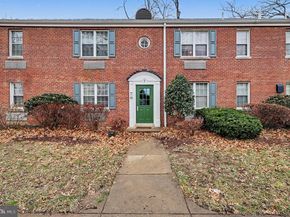 2 Auburn Court B, Alexandria VA 22305