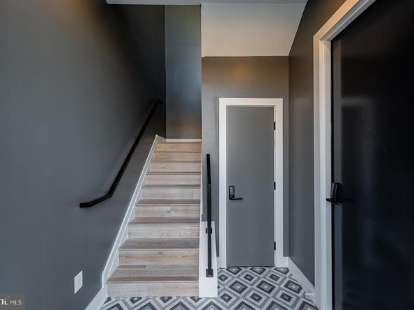 1215 Holbrook Terrace NE 2, Washington DC 20002