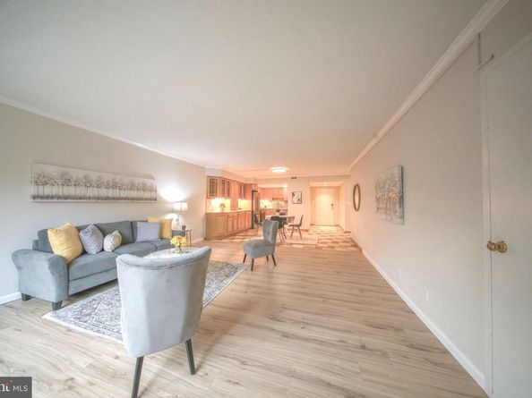 7721 Tremayne Place 215, Mclean VA 22102