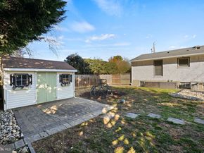 2114 N Earley Street, Alexandria VA 22302