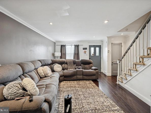 1984 Carter Road, Folcroft PA 19032