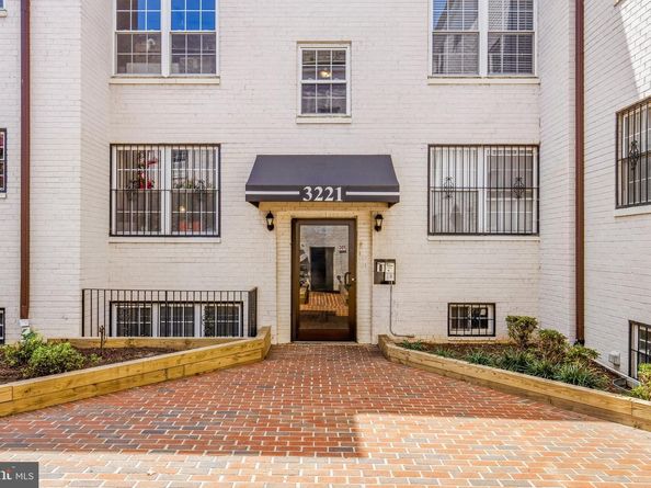 3221 8TH Street SE 1, Washington DC 20032