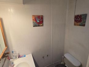 542 E Herman Street, Philadelphia PA 19144