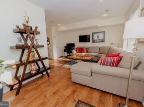 634 W End Walk, Media PA 19063