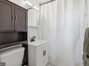 4360 N Pershing Drive 43603, Arlington VA 22203