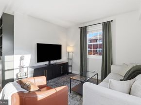 4360 N Pershing Drive 43603, Arlington VA 22203