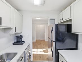 4360 N Pershing Drive 43603, Arlington VA 22203