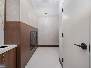 625 Slaters Lane 404, Alexandria VA 22314