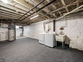 360 Huntley Road, Upper Darby PA 19082