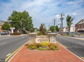 107 Moore Avenue SE, Vienna VA 22180