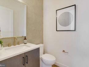 107 Moore Avenue SE, Vienna VA 22180