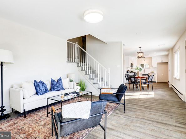 111 Everett Avenue, Willow Grove PA 19090