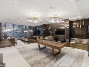 1911 Walnut St 4402, Philadelphia PA 19103