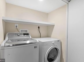 924 S 11TH Street 101, Philadelphia PA 19147