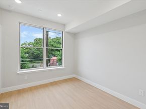 518 W Susquehanna Avenue, Philadelphia PA 19122