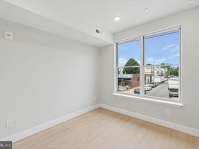 518 W Susquehanna Avenue, Philadelphia PA 19122