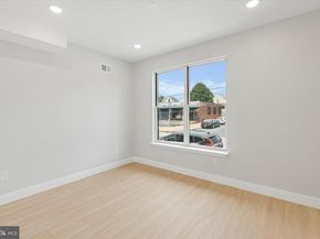 518 W Susquehanna Avenue, Philadelphia PA 19122