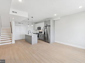 518 W Susquehanna Avenue, Philadelphia PA 19122