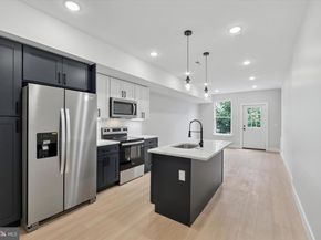 518 W Susquehanna Avenue, Philadelphia PA 19122